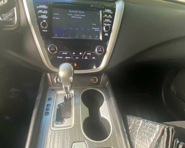 Белый Ниссан Мурано, объемом двигателя 3.5 л и пробегом 78 тыс. км за 15300 $, фото 5 на Automoto.ua