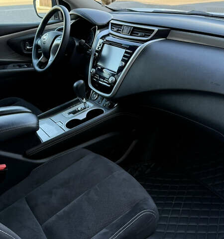 Белый Ниссан Мурано, объемом двигателя 3.5 л и пробегом 59 тыс. км за 15300 $, фото 2 на Automoto.ua