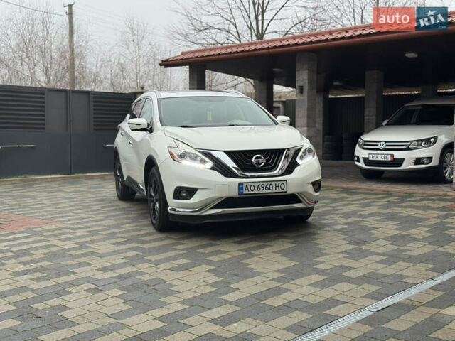 Белый Ниссан Мурано, объемом двигателя 3.5 л и пробегом 130 тыс. км за 13499 $, фото 7 на Automoto.ua