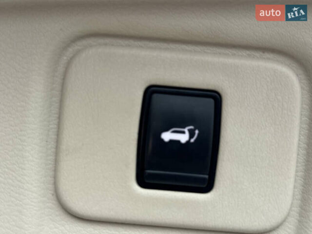 Белый Ниссан Мурано, объемом двигателя 3.5 л и пробегом 130 тыс. км за 13499 $, фото 61 на Automoto.ua