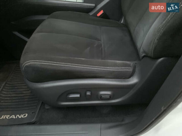 Белый Ниссан Мурано, объемом двигателя 3.5 л и пробегом 158 тыс. км за 13500 $, фото 22 на Automoto.ua