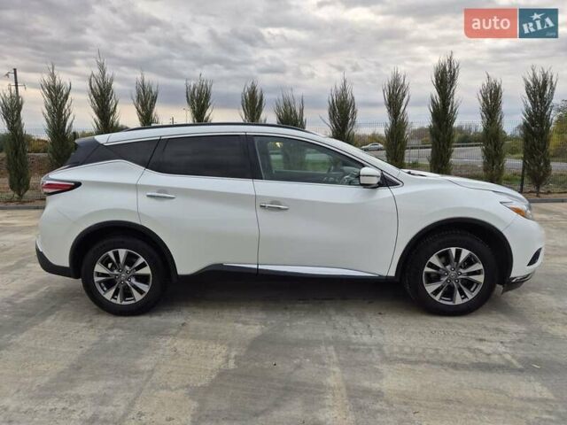 Белый Ниссан Мурано, объемом двигателя 3.5 л и пробегом 160 тыс. км за 14500 $, фото 3 на Automoto.ua