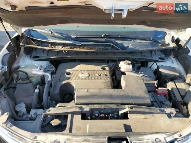Белый Ниссан Мурано, объемом двигателя 3.5 л и пробегом 154 тыс. км за 1700 $, фото 11 на Automoto.ua