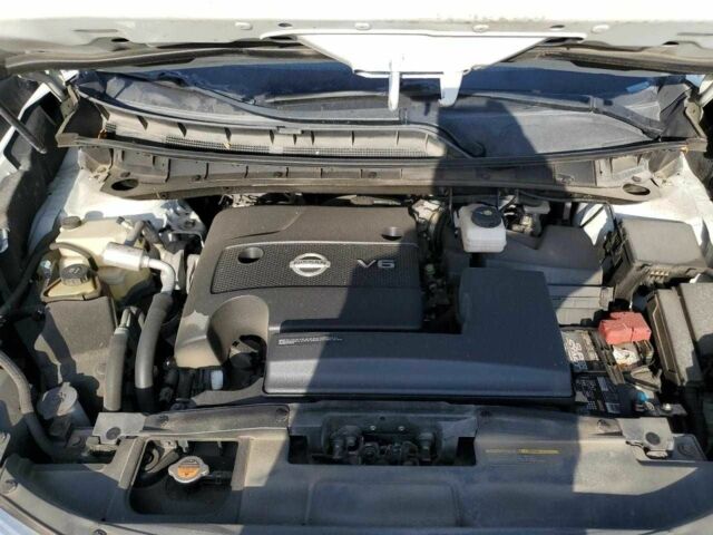 Белый Ниссан Мурано, объемом двигателя 3.5 л и пробегом 120 тыс. км за 3200 $, фото 9 на Automoto.ua