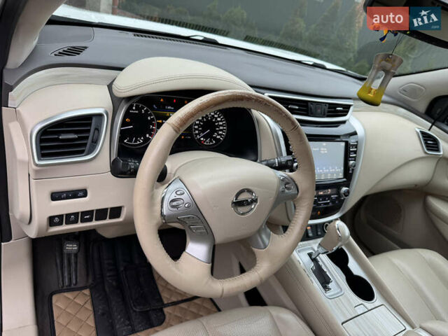 Белый Ниссан Мурано, объемом двигателя 3.5 л и пробегом 130 тыс. км за 13499 $, фото 49 на Automoto.ua