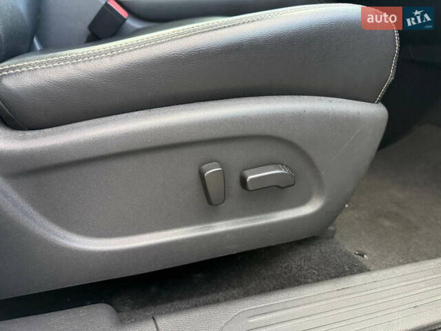 Білий Ніссан Мурано, об'ємом двигуна 3.5 л та пробігом 130 тис. км за 14999 $, фото 37 на Automoto.ua