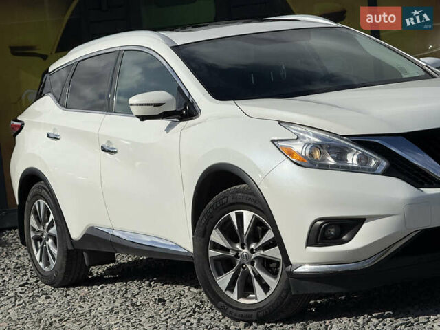 Белый Ниссан Мурано, объемом двигателя 3.5 л и пробегом 130 тыс. км за 15800 $, фото 14 на Automoto.ua