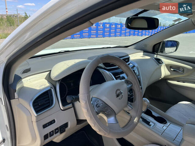 Белый Ниссан Мурано, объемом двигателя 3.5 л и пробегом 126 тыс. км за 16300 $, фото 6 на Automoto.ua