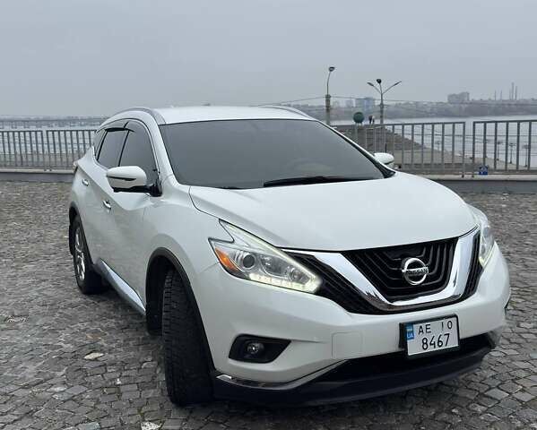 Белый Ниссан Мурано, объемом двигателя 3.5 л и пробегом 124 тыс. км за 15499 $, фото 1 на Automoto.ua