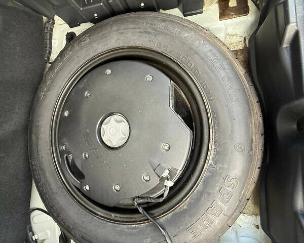 Білий Ніссан Мурано, об'ємом двигуна 3.5 л та пробігом 130 тис. км за 14999 $, фото 51 на Automoto.ua