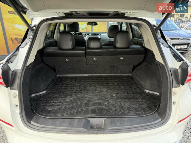 Белый Ниссан Мурано, объемом двигателя 3.5 л и пробегом 130 тыс. км за 15800 $, фото 50 на Automoto.ua