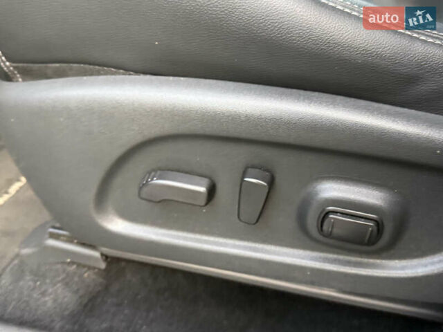 Белый Ниссан Мурано, объемом двигателя 3.5 л и пробегом 130 тыс. км за 15800 $, фото 60 на Automoto.ua