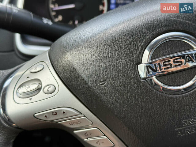 Белый Ниссан Мурано, объемом двигателя 3.5 л и пробегом 130 тыс. км за 15800 $, фото 73 на Automoto.ua