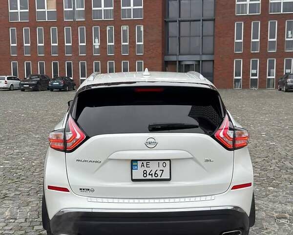 Белый Ниссан Мурано, объемом двигателя 3.5 л и пробегом 124 тыс. км за 15499 $, фото 3 на Automoto.ua