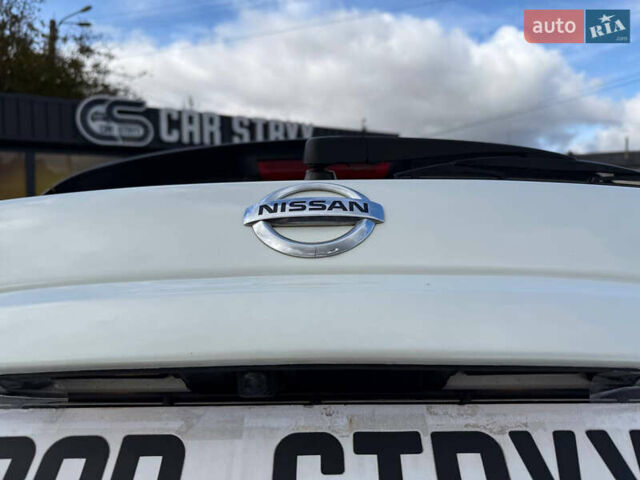 Білий Ніссан Мурано, об'ємом двигуна 3.5 л та пробігом 130 тис. км за 14999 $, фото 48 на Automoto.ua