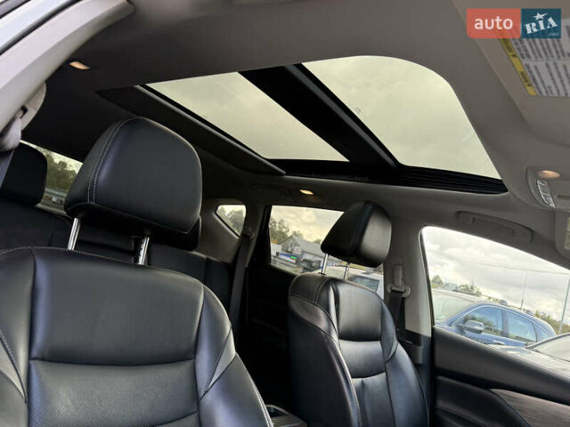 Белый Ниссан Мурано, объемом двигателя 3.5 л и пробегом 130 тыс. км за 15800 $, фото 37 на Automoto.ua