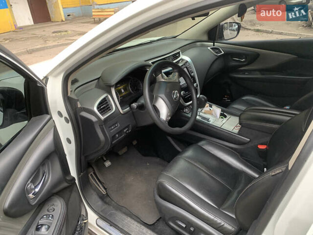 Белый Ниссан Мурано, объемом двигателя 3.5 л и пробегом 104 тыс. км за 12900 $, фото 6 на Automoto.ua