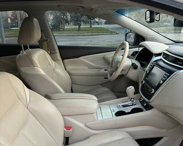 Белый Ниссан Мурано, объемом двигателя 3.5 л и пробегом 60 тыс. км за 18500 $, фото 4 на Automoto.ua