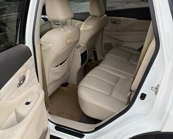 Белый Ниссан Мурано, объемом двигателя 3.5 л и пробегом 60 тыс. км за 18500 $, фото 9 на Automoto.ua