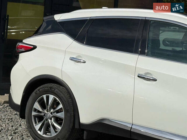 Білий Ніссан Мурано, об'ємом двигуна 3.5 л та пробігом 130 тис. км за 14999 $, фото 11 на Automoto.ua
