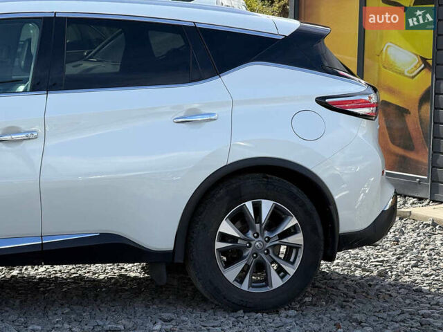 Білий Ніссан Мурано, об'ємом двигуна 3.5 л та пробігом 130 тис. км за 14999 $, фото 17 на Automoto.ua