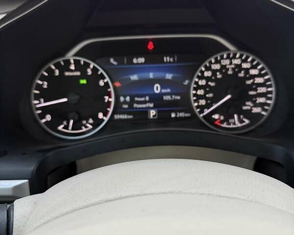 Белый Ниссан Мурано, объемом двигателя 3.5 л и пробегом 60 тыс. км за 18500 $, фото 6 на Automoto.ua