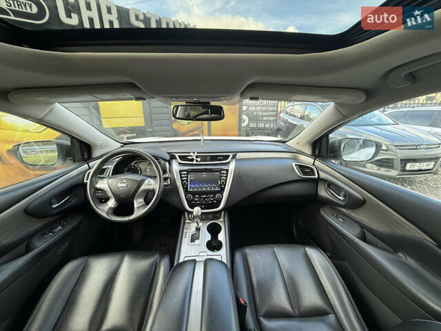 Белый Ниссан Мурано, объемом двигателя 3.5 л и пробегом 130 тыс. км за 15800 $, фото 4 на Automoto.ua