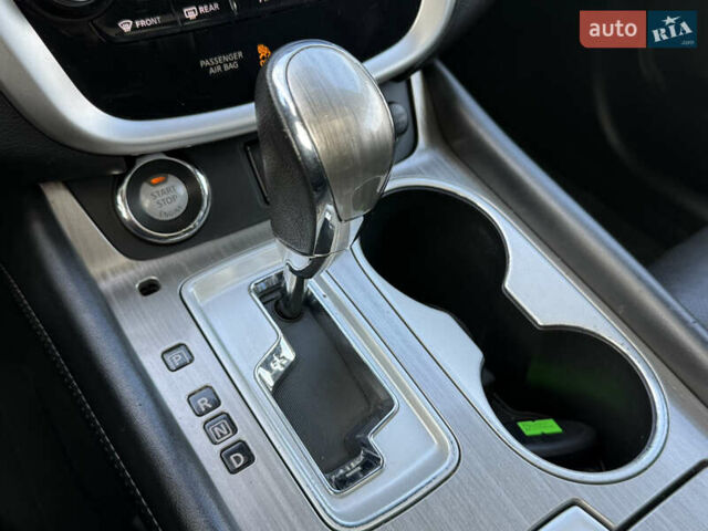 Белый Ниссан Мурано, объемом двигателя 3.5 л и пробегом 130 тыс. км за 15800 $, фото 66 на Automoto.ua