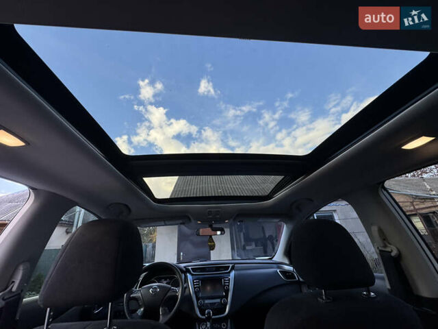 Белый Ниссан Мурано, объемом двигателя 3.5 л и пробегом 74 тыс. км за 20500 $, фото 17 на Automoto.ua