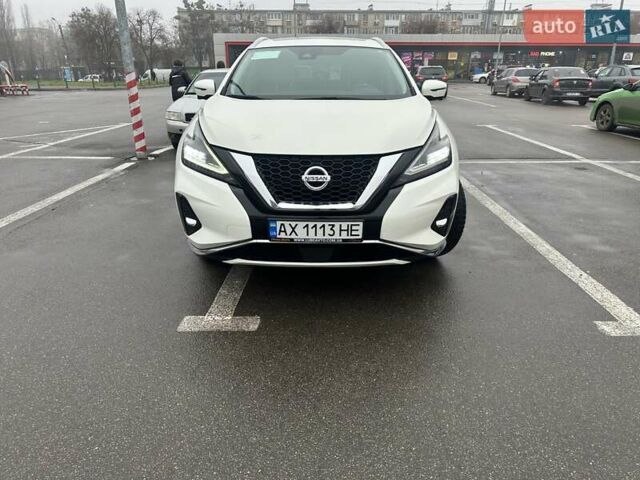 Белый Ниссан Мурано, объемом двигателя 3.5 л и пробегом 73 тыс. км за 27999 $, фото 2 на Automoto.ua
