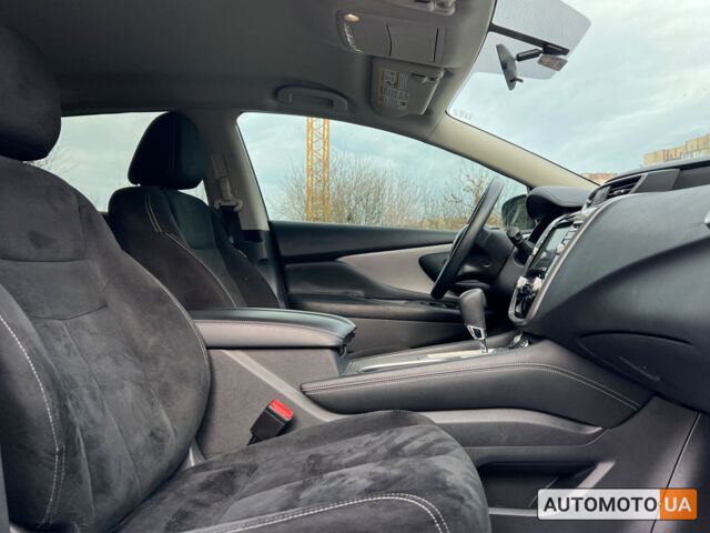 Белый Ниссан Мурано, объемом двигателя 3.5 л и пробегом 120 тыс. км за 16500 $, фото 8 на Automoto.ua