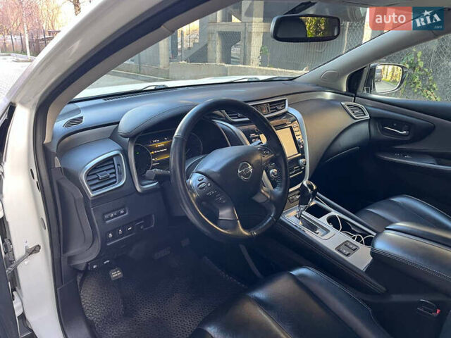Белый Ниссан Мурано, объемом двигателя 3.5 л и пробегом 177 тыс. км за 14900 $, фото 19 на Automoto.ua