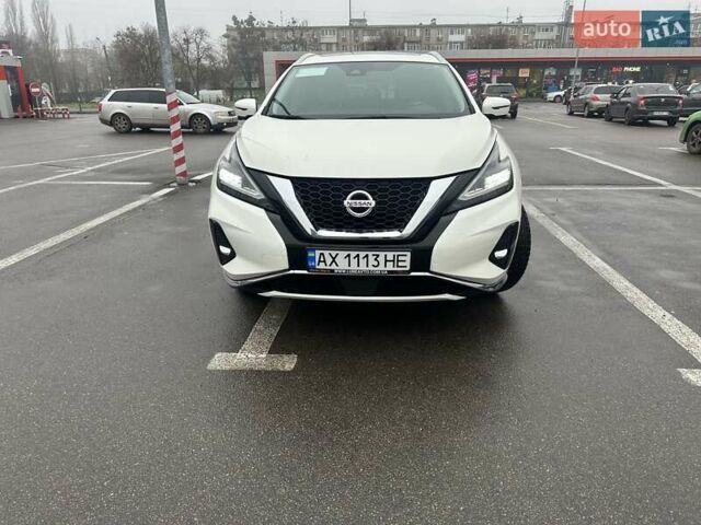 Белый Ниссан Мурано, объемом двигателя 3.5 л и пробегом 73 тыс. км за 27999 $, фото 4 на Automoto.ua