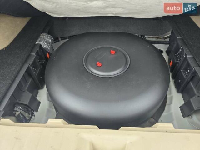 Белый Ниссан Мурано, объемом двигателя 3.5 л и пробегом 82 тыс. км за 21000 $, фото 30 на Automoto.ua