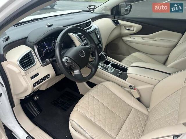 Белый Ниссан Мурано, объемом двигателя 3.5 л и пробегом 73 тыс. км за 27999 $, фото 30 на Automoto.ua