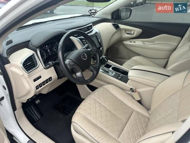 Белый Ниссан Мурано, объемом двигателя 3.5 л и пробегом 73 тыс. км за 27999 $, фото 33 на Automoto.ua