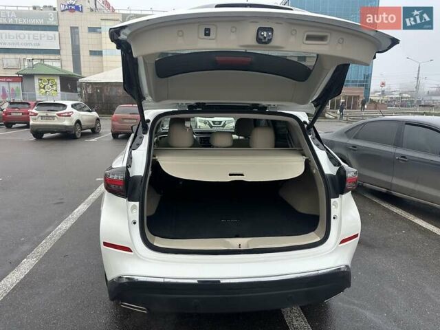 Белый Ниссан Мурано, объемом двигателя 3.5 л и пробегом 73 тыс. км за 27999 $, фото 15 на Automoto.ua