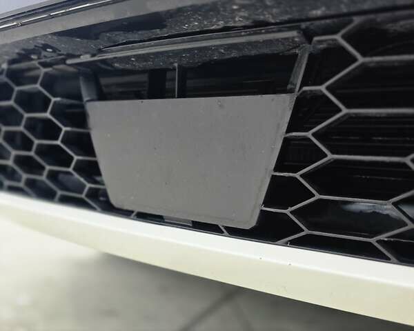 Белый Ниссан Мурано, объемом двигателя 3.5 л и пробегом 82 тыс. км за 21000 $, фото 29 на Automoto.ua