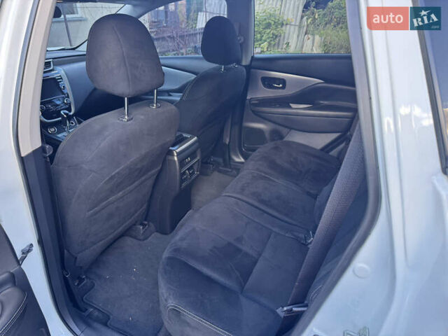 Белый Ниссан Мурано, объемом двигателя 3.5 л и пробегом 74 тыс. км за 20500 $, фото 13 на Automoto.ua