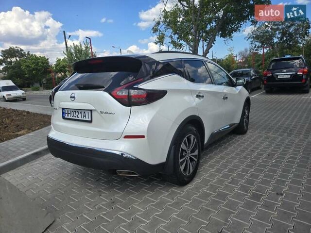 Белый Ниссан Мурано, объемом двигателя 3.5 л и пробегом 220 тыс. км за 17999 $, фото 3 на Automoto.ua