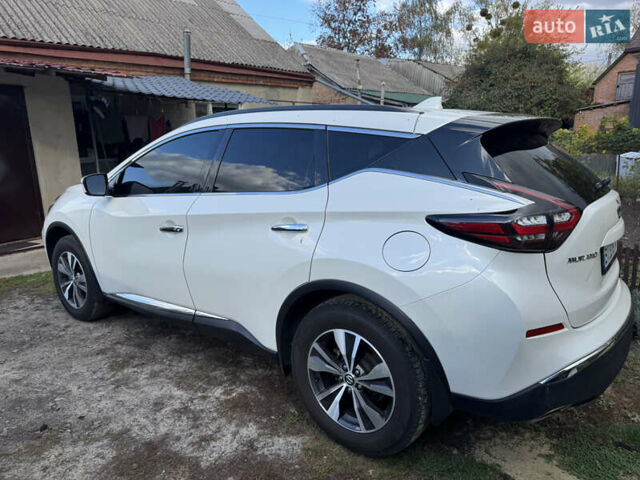 Белый Ниссан Мурано, объемом двигателя 3.5 л и пробегом 74 тыс. км за 20500 $, фото 5 на Automoto.ua