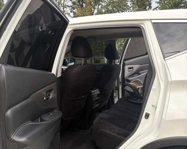 Белый Ниссан Мурано, объемом двигателя 3.5 л и пробегом 99 тыс. км за 21500 $, фото 5 на Automoto.ua