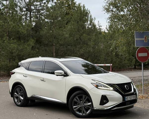 Белый Ниссан Мурано, объемом двигателя 3.5 л и пробегом 65 тыс. км за 23000 $, фото 9 на Automoto.ua
