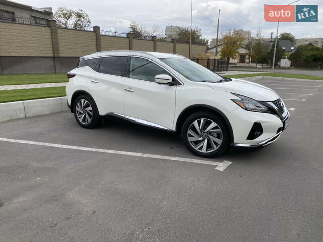 Белый Ниссан Мурано, объемом двигателя 3.5 л и пробегом 110 тыс. км за 18900 $, фото 2 на Automoto.ua