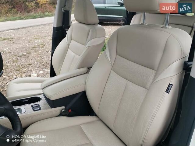 Белый Ниссан Мурано, объемом двигателя 3.5 л и пробегом 43 тыс. км за 23900 $, фото 34 на Automoto.ua