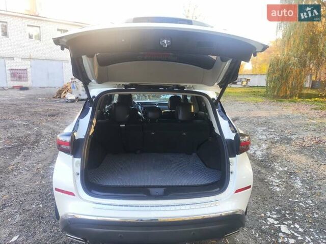 Белый Ниссан Мурано, объемом двигателя 3.5 л и пробегом 91 тыс. км за 22000 $, фото 5 на Automoto.ua