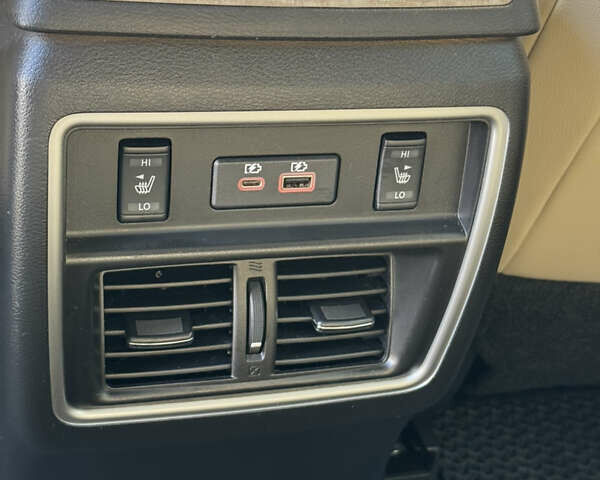 Белый Ниссан Мурано, объемом двигателя 3.5 л и пробегом 44 тыс. км за 22900 $, фото 14 на Automoto.ua