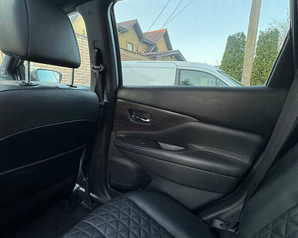 Белый Ниссан Мурано, объемом двигателя 3.5 л и пробегом 177 тыс. км за 19300 $, фото 11 на Automoto.ua