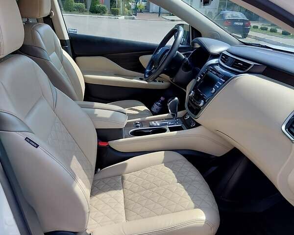 Белый Ниссан Мурано, объемом двигателя 3.5 л и пробегом 47 тыс. км за 28000 $, фото 12 на Automoto.ua