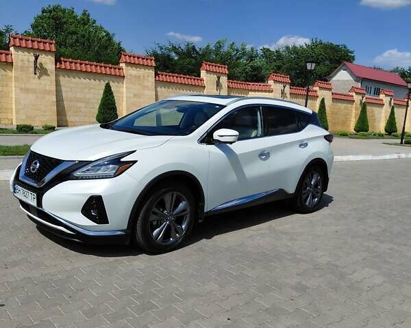 Белый Ниссан Мурано, объемом двигателя 3.5 л и пробегом 47 тыс. км за 28000 $, фото 1 на Automoto.ua
